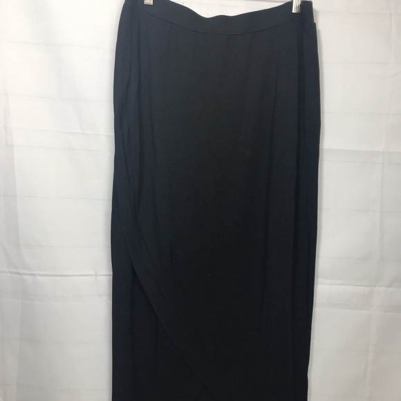 Victoria’s secret long Tulip black pin skirt L - Picture 4 of 6